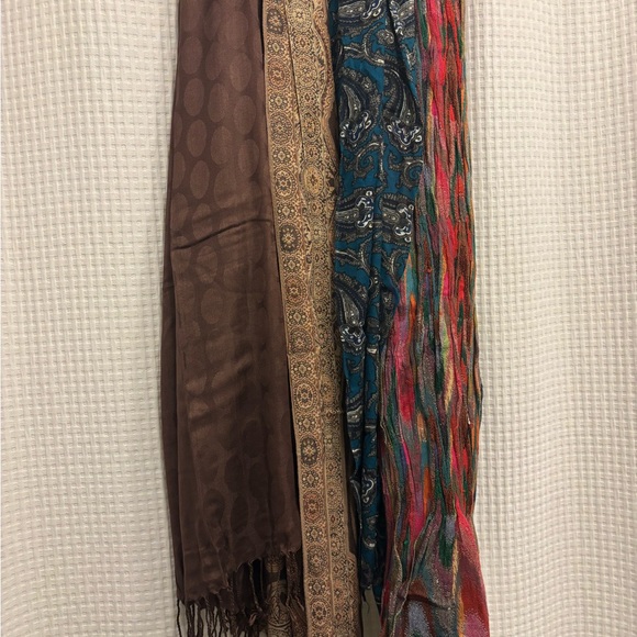 Colorful Patterned Scarves Set - Picture 2 of 2